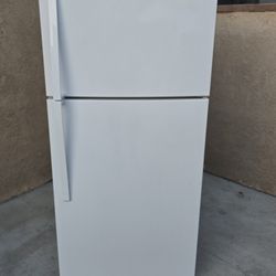 30x32x66 WHIRLPOOL FRIDGE 19CUFT WHITE 3MONTHS WARRANTY 