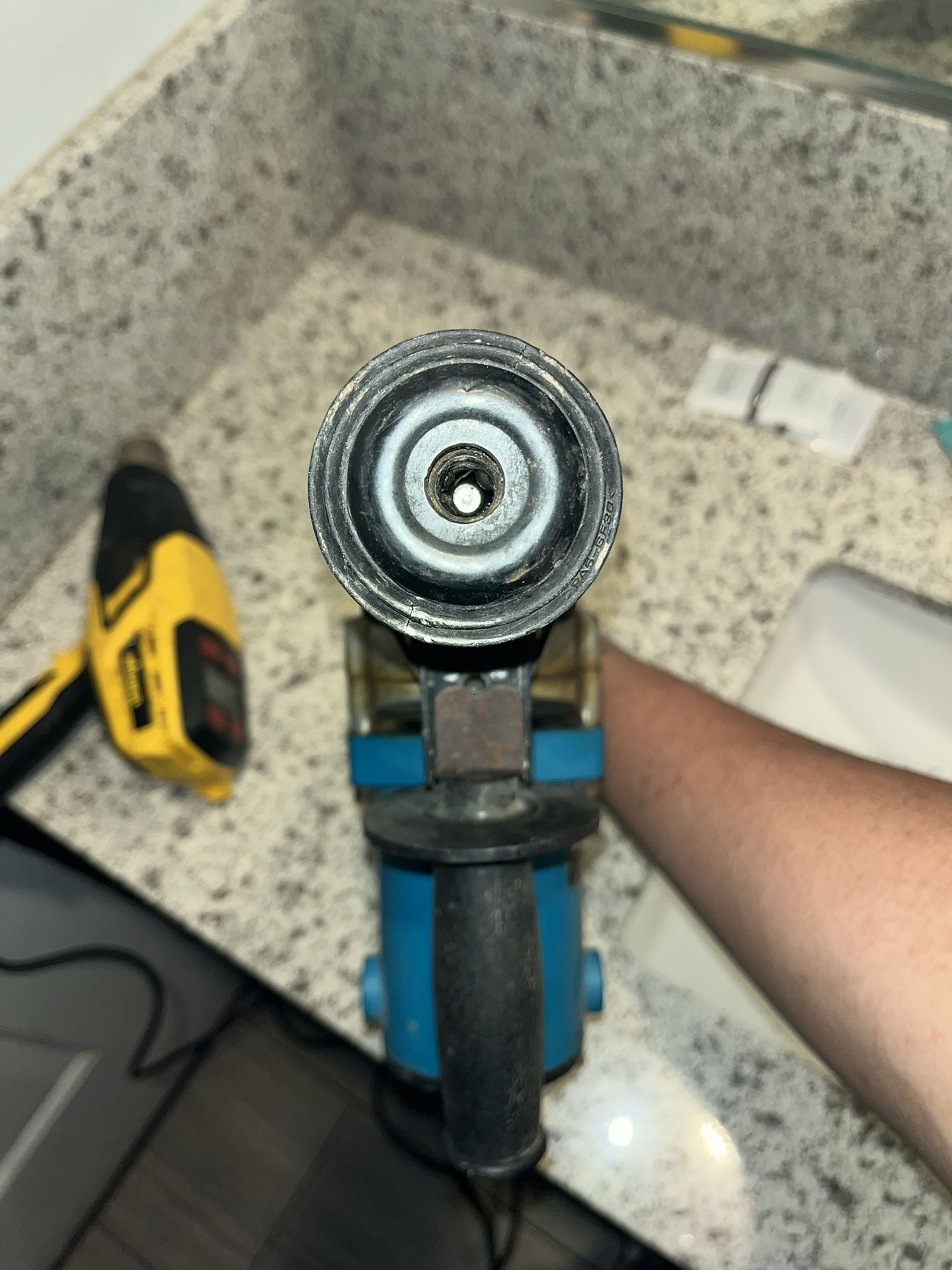Makita Rotary Hammer Drill 6914D