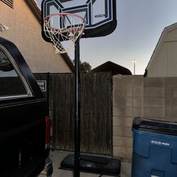 Basketball Hoop 