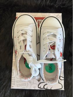 NWT Peanuts white sneakers