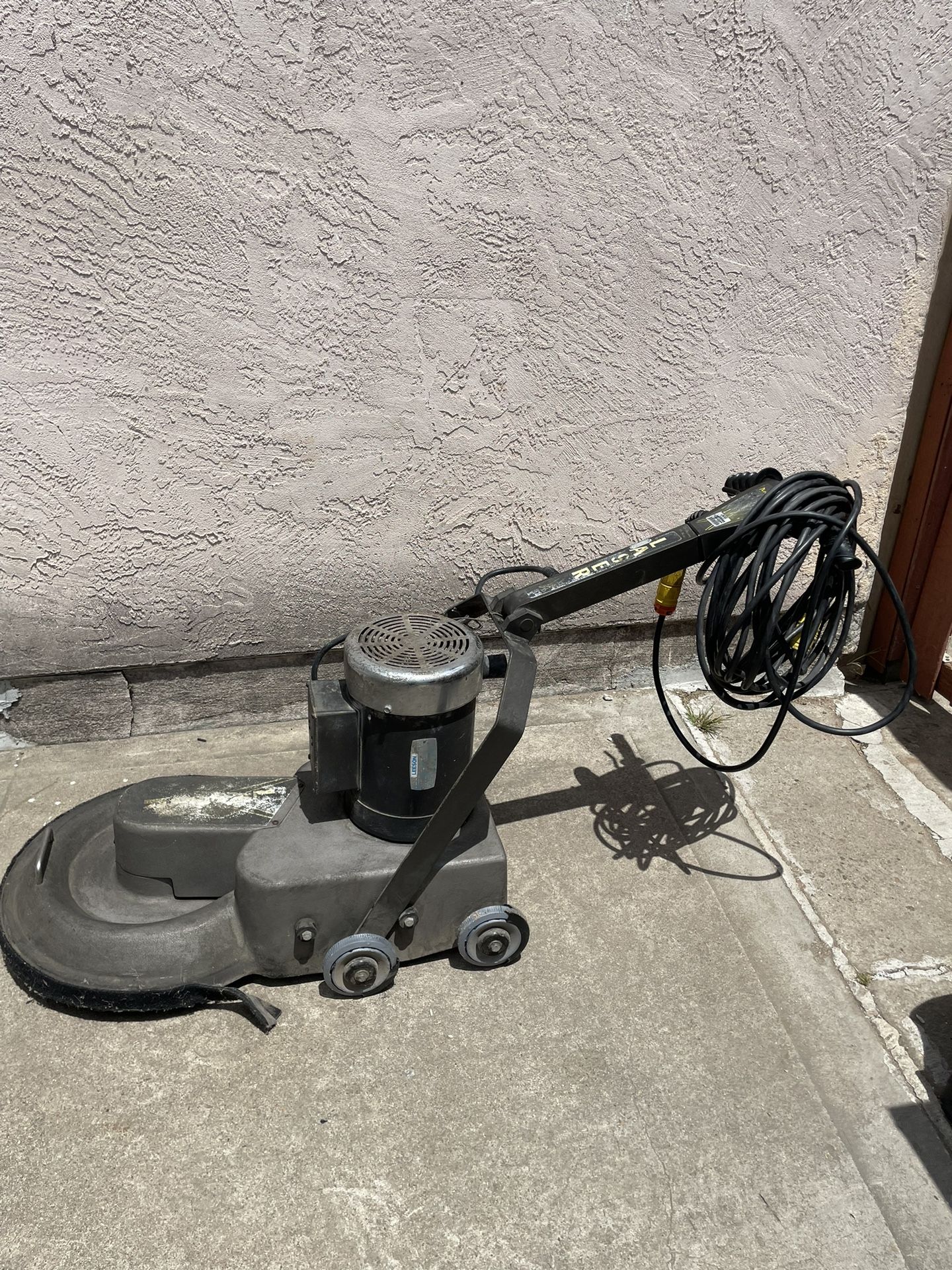 Pioneer Eclipse Laser X LXE20 High Speed Buffer Burnisher