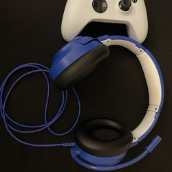 Headset and controller