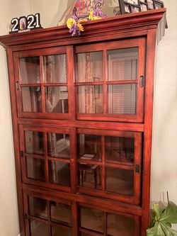 wooden standard bookcase
