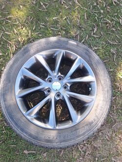 265 / 50 R20 tires and rims