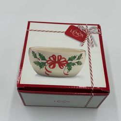 Lenox Holiday 8 in Serving Bowl Holly Red Ribbon Gold Trim NIB (contact info removed) NIB