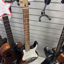 fender electric guitar 