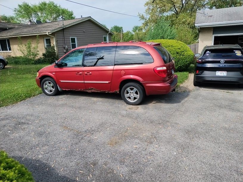 2004 Dodge Grand Caravan