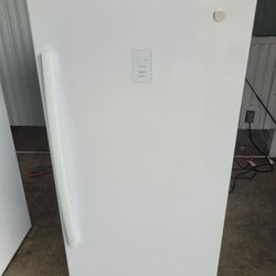 GE 14cu Ft Garage Ready Upright Freezer Frost-free 