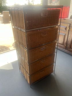 Dresser Organizer