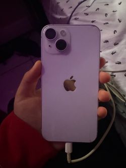 iPhone 14 new condition still needs to be reset but I’m willing to let it go with a case for it for 400