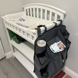 Changing Table And Organizer 
