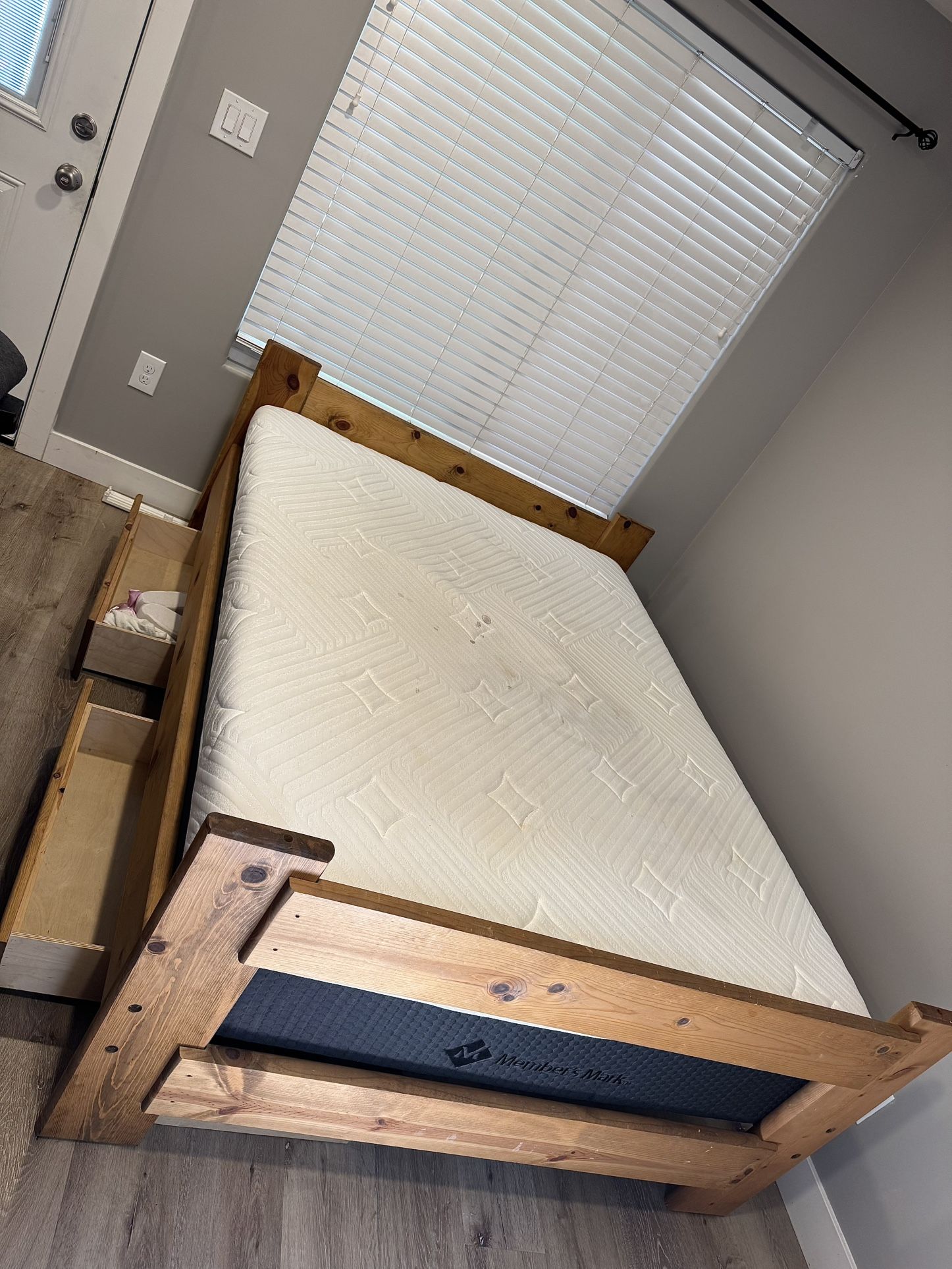 Wood Bed Frame with Mattress and Storage Drawers – Must Go