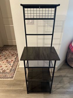 Kitchen utility station