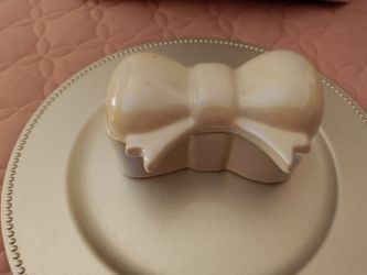 Ceramic bowl candle used once