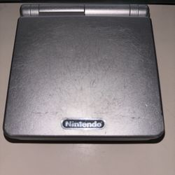 Nintendo GameBoy Advance SP Console AGS-001 Silver w/ Games Tested Works Great