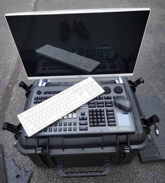 NXWing BUNDLE w\ All In One 27" Dell Computer, Keyboard, Mouse & Hard Roll Case