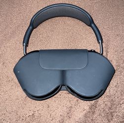 Black Airpod Max