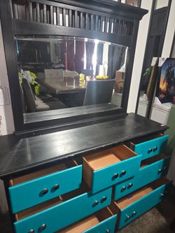 Dresser with mirror