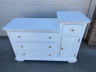 White Tiered Wood Dresser with Gold Knobs 54Wx39Tx20D” pickup S. Temecula