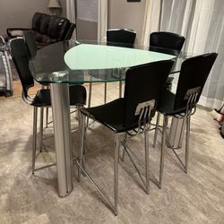 Dinning Glass Table With 6 Chairs