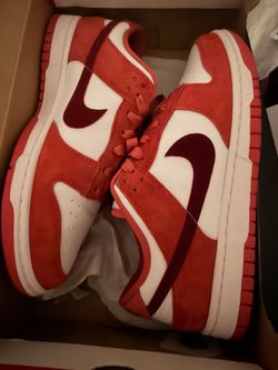 Nike Dunk Valentine