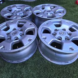 Rin 16 Para Toyota Tacoma