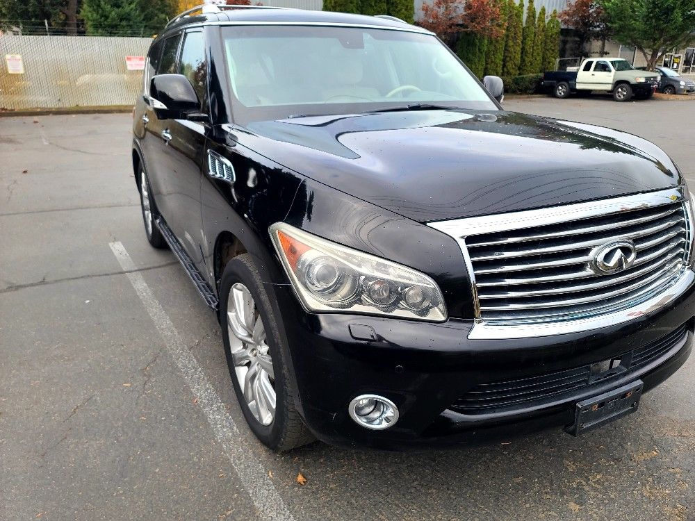2011 Infiniti Qx56
