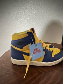 Nike Air Jordan 1 High Blue Yellow Sneakers