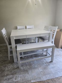 Beautiful Refinished Counter-Height Dining Set – Seats 8