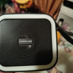 Bluetooth Speaker 
