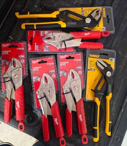 Milwaukee/ Dewalt pliers
