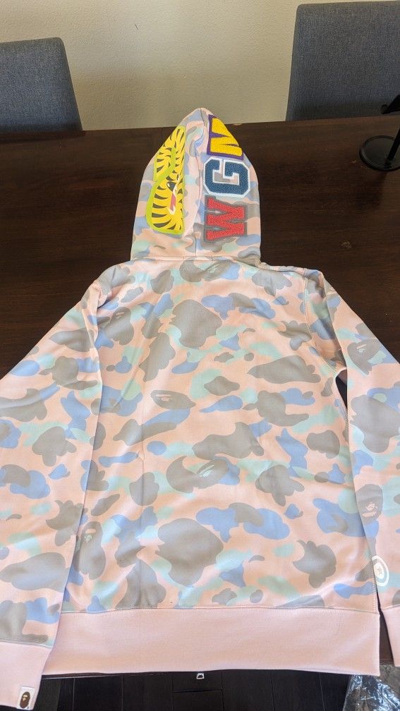 Pink Bape Hoodie for Sale in Stockton, CA - OfferUp