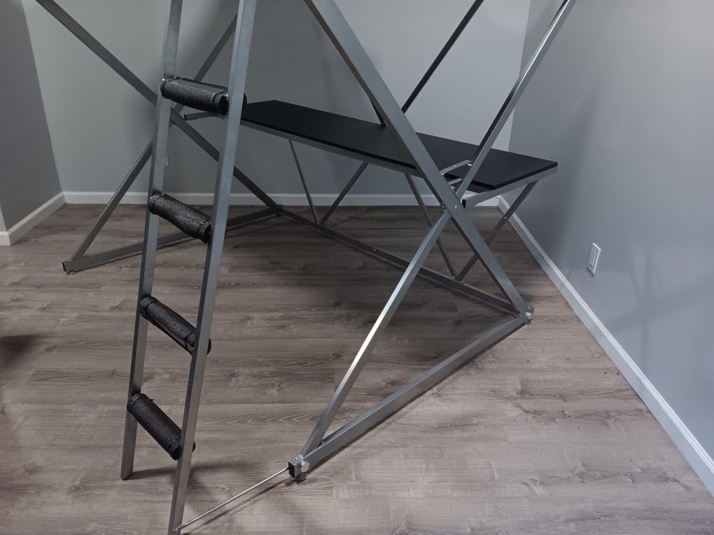 Full Size Loft Bed With Desk
