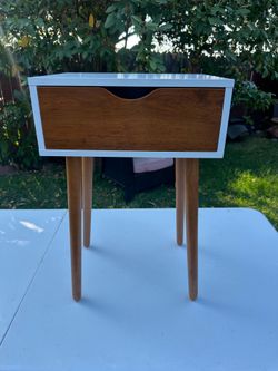 Mid-Century Style Wood & White Nightstand