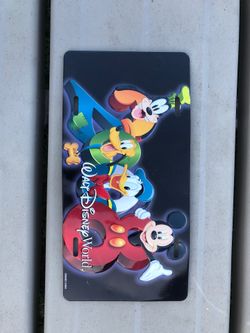 Disney metal plate