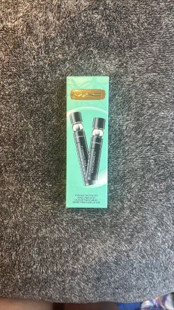 NEW In Box MAC Stack Mascara 2 Piece Set (Black)