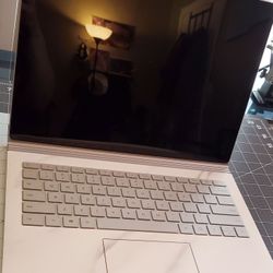 Surface Book 2