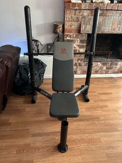 Free adjustable bench with bar