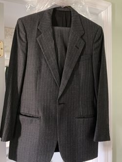 Perry Ellis 2 piece Men’s Suit