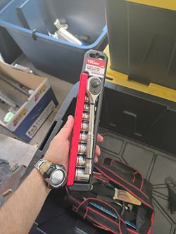 3/8 socket and ratchet set
