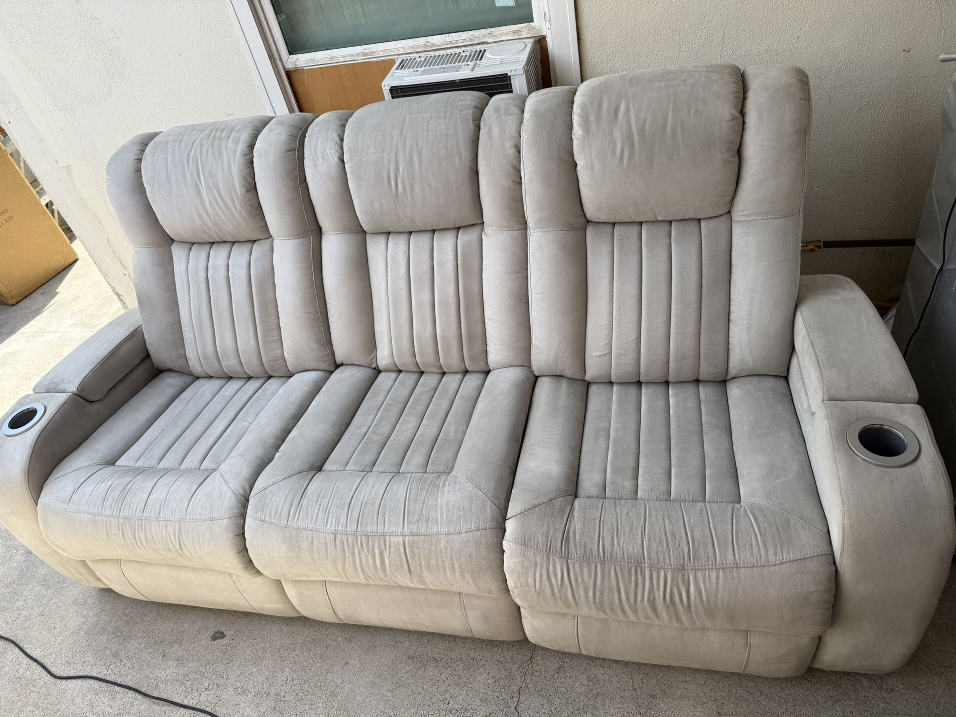 theater sofa power reciner set