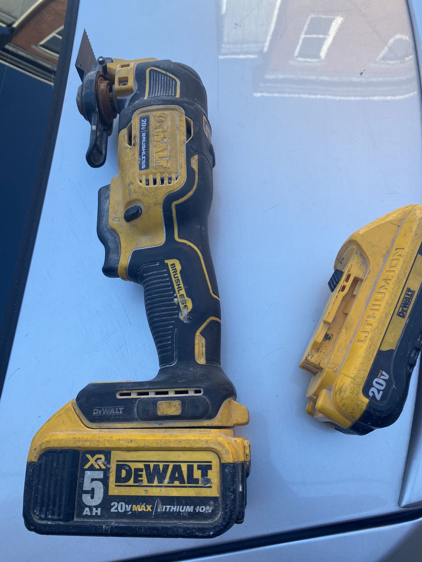 Dewalt