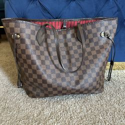 Authentic Louis Vuitton Damier Ebene Neverfull