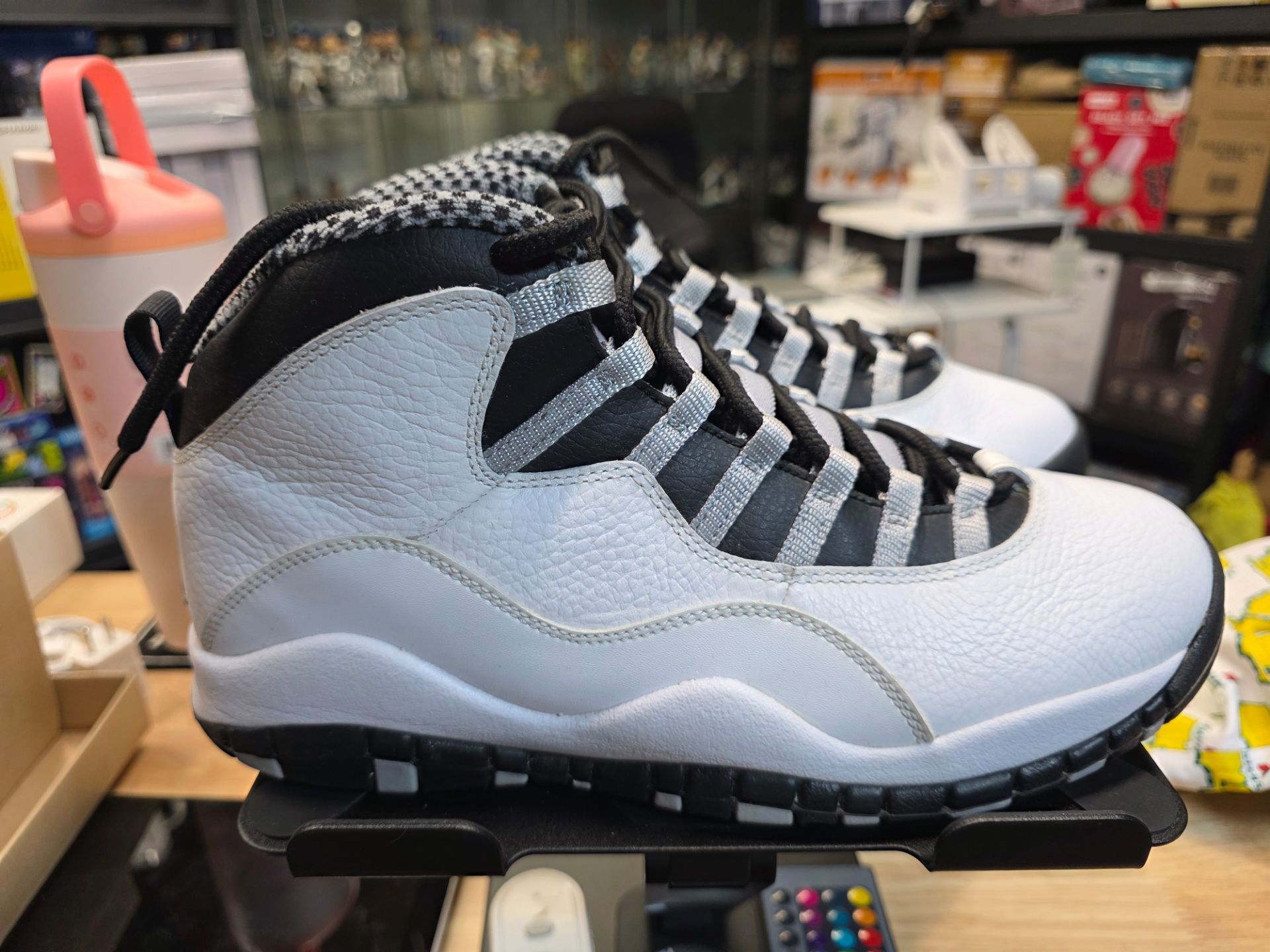 Jordan 10 Retro Steel (2005) - Like New - Men's 9.5