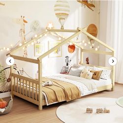 Full Size House Bed With Headboard & Footboard 