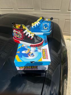 Sonic and shadow shoes size 11c
