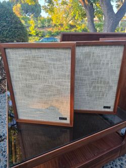 PAIR MID-CENTURY VINTAGE KLH MODEL 14 SPEAKERS
