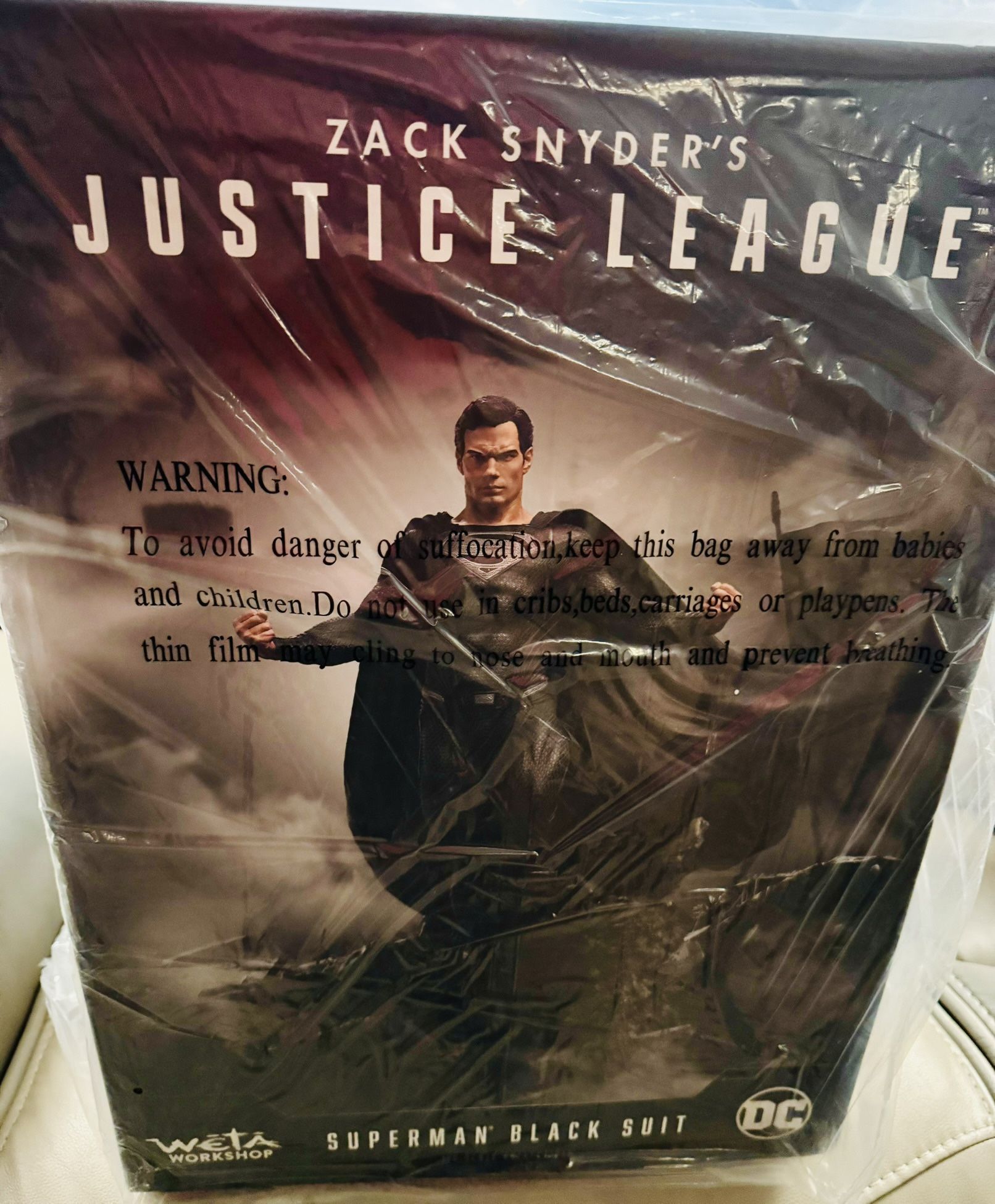 Weta Workshop Zack Snyder's Justice League Superman Black Suit 1/4 Scale Statue