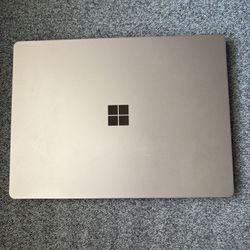 Microsoft Surface Laptop Go 3 -12.4” Touch Screen 