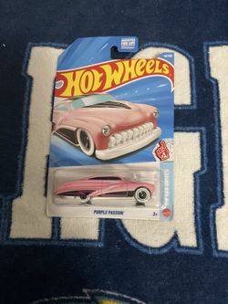 Hot Wheels Purple Passion
